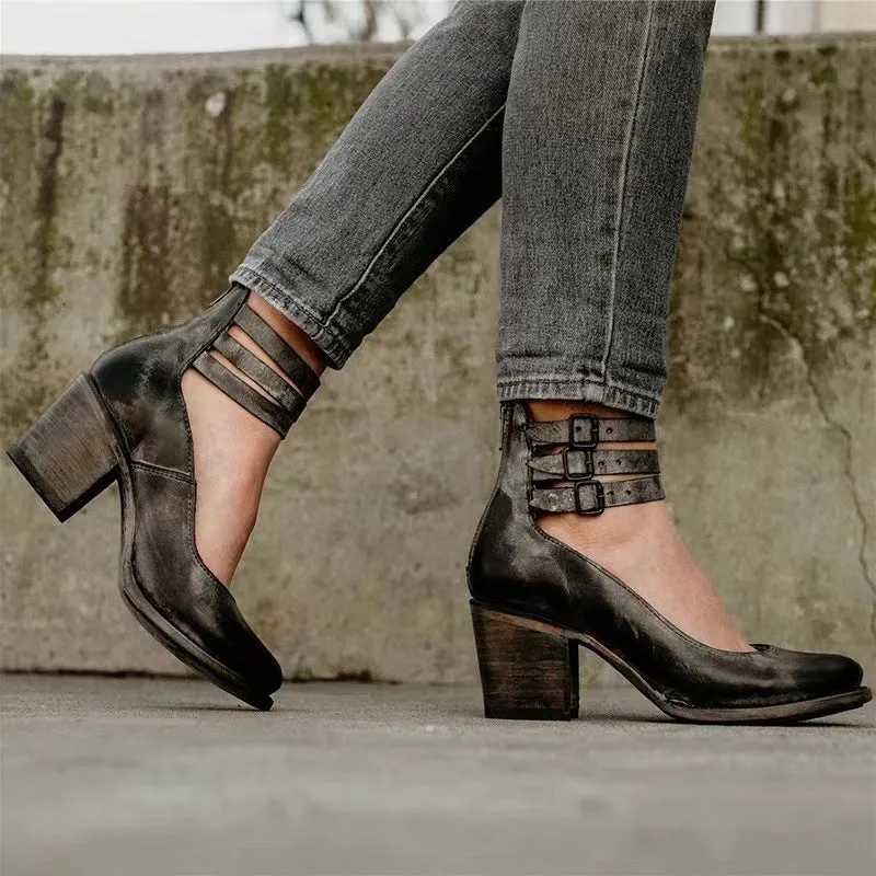 ALTHEA | ELEGANT BOOTS WITH MODERN DESIGN