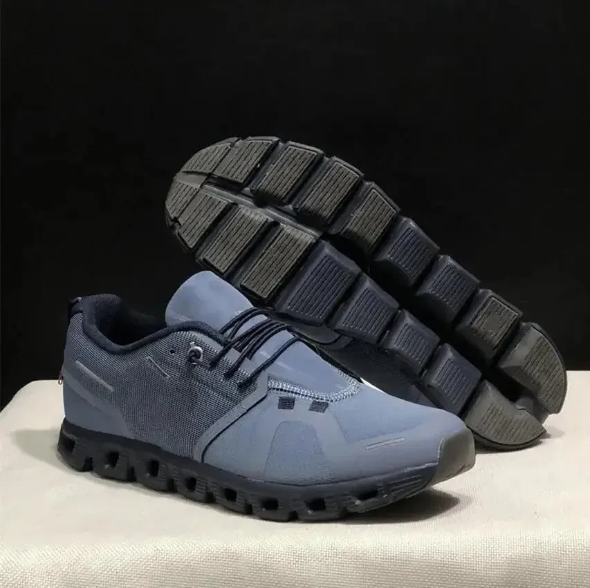 Comfortable walking on cloud runners