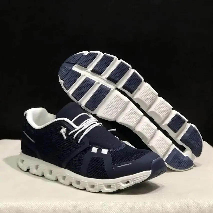 Comfortable walking on cloud runners