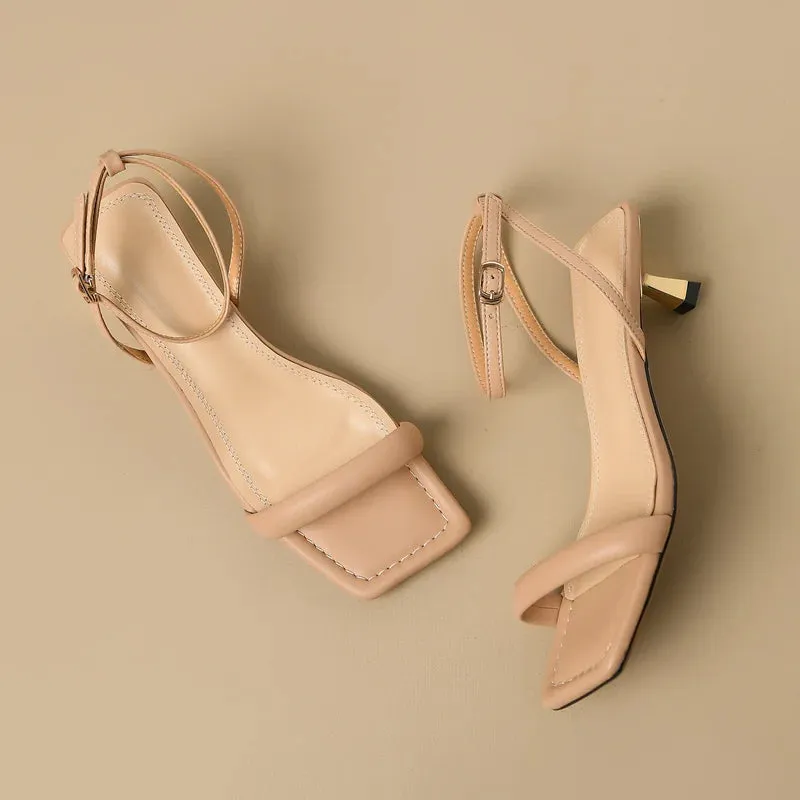 Laura - Elegant Sandals with Ankle Strap