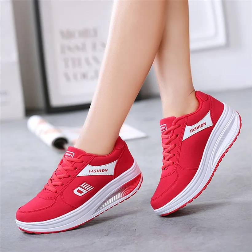 Outdoor Walking Shoes Skid-Proof PU Women Sport Shoes